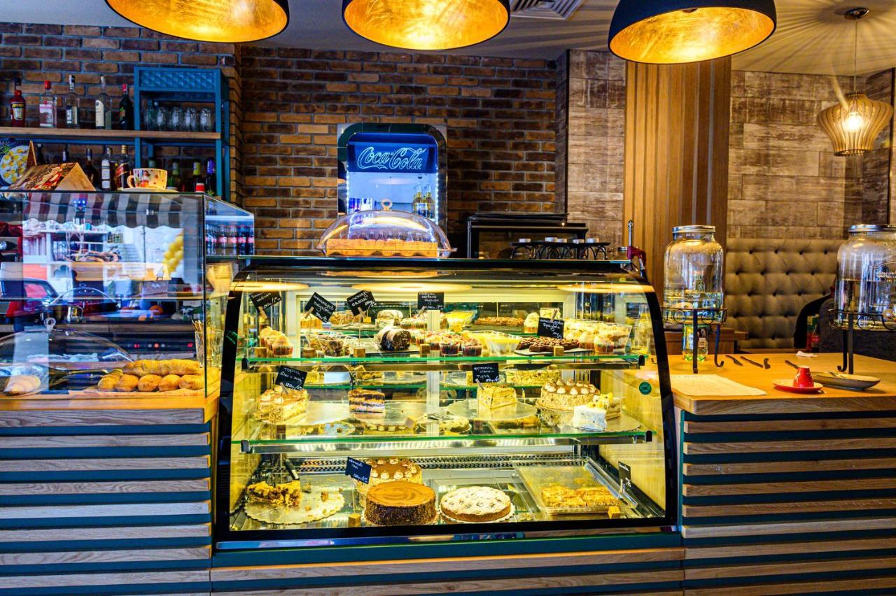 Antique Boutique Hotel Pavel Banya Luaran gambar