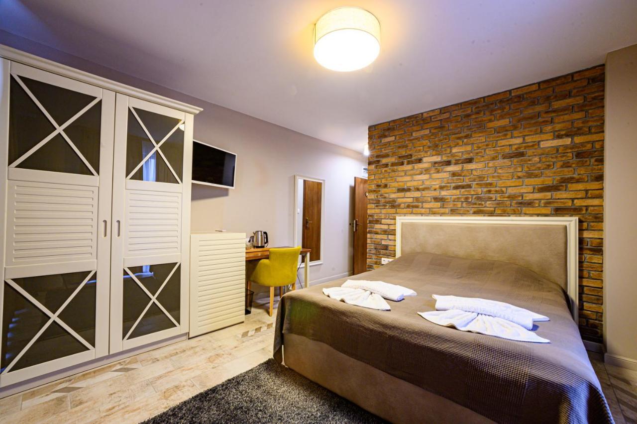 Antique Boutique Hotel Pavel Banya Luaran gambar