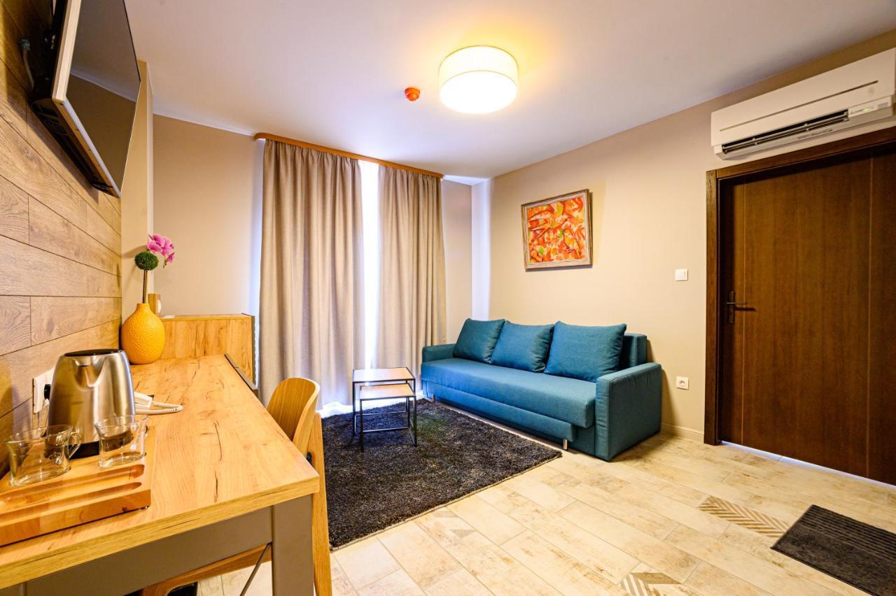 Antique Boutique Hotel Pavel Banya Luaran gambar