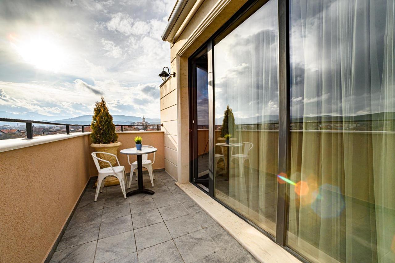 Antique Boutique Hotel Pavel Banya Luaran gambar