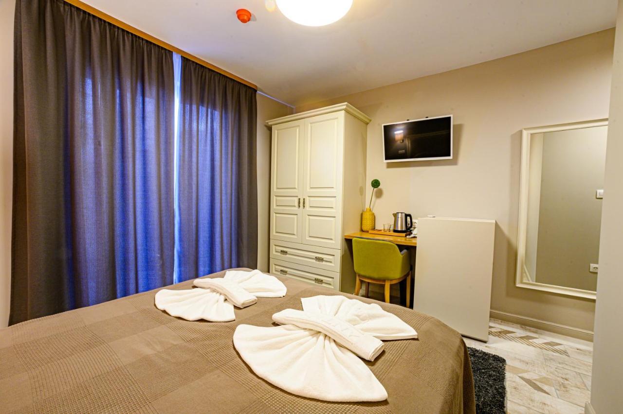 Antique Boutique Hotel Pavel Banya Luaran gambar